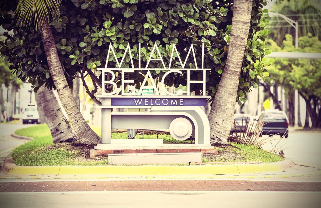 Found Places Clifton Miami Beach Bagian luar foto