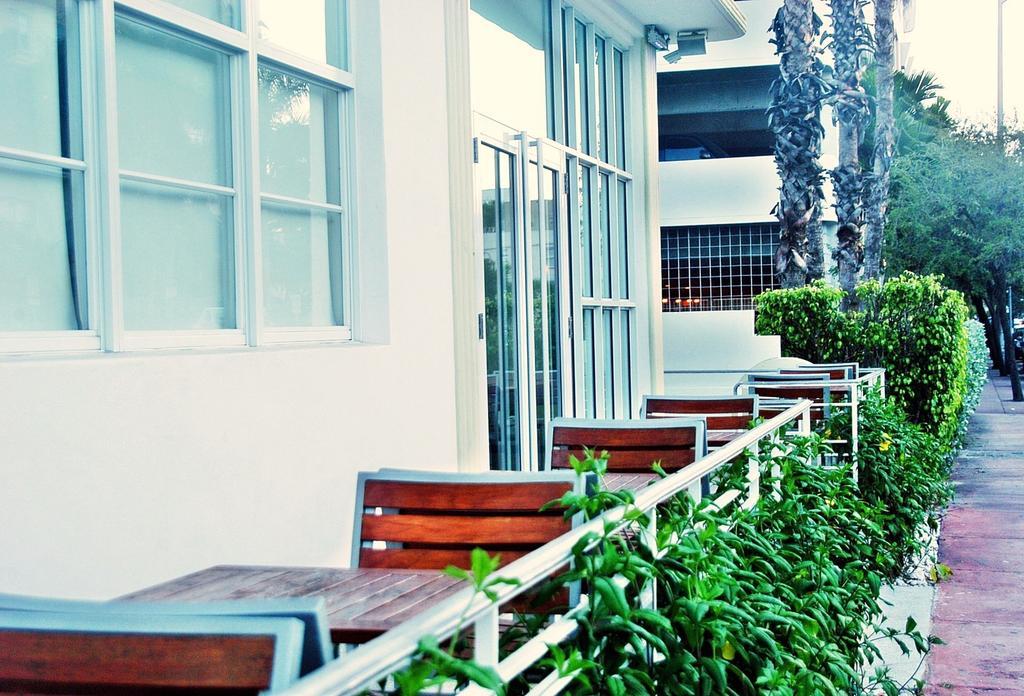 Found Places Clifton Miami Beach Bagian luar foto